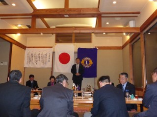 久保田会長のあいさつで開会